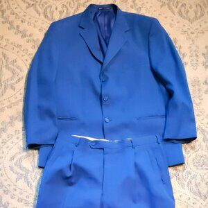 Royal Blue 2 Piece Suit 46R Jacket & Pants Club International Polyester